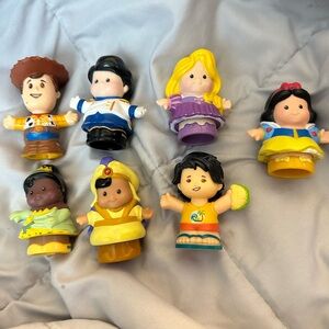 Little people lot of 7 mostly Disney